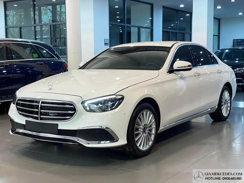 có nên mua xe mercedes e200 cũ 1