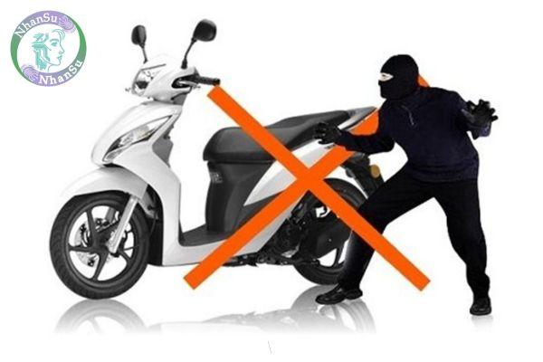 Mơ mất xe máy là điềm gì? Nằm mơ mất xe máy hên hay xui? Có ảnh hưởng đến công việc không?